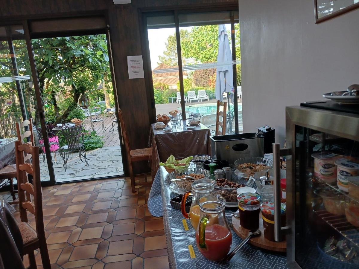 Hotel Du Puy D'Alon Souillac Bagian luar foto